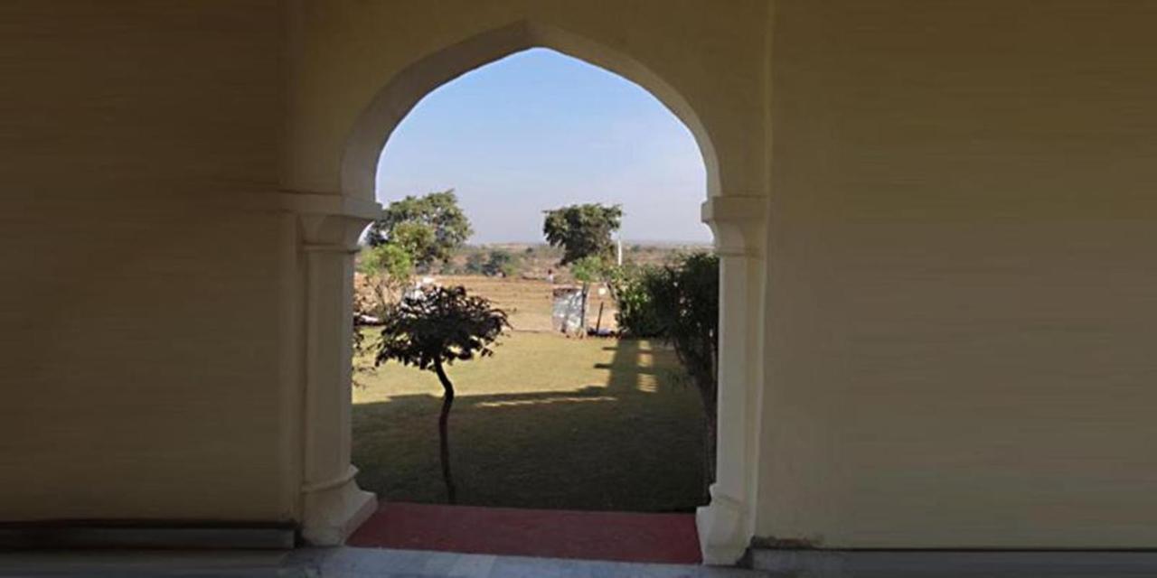 Отель Aaram Baagh By Pachar Group, Sanchi Экстерьер фото
